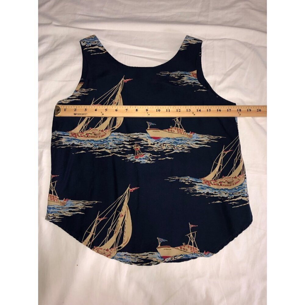 Vintage Womens Top Size 8 Nautical Sailing Ocean Tank Navy Blue Yacht Made USA - Picture 8 of 8